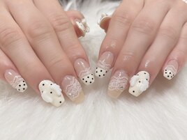 ドットガーリーネイル