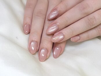 ネクストネイル(NEXT NAIL)の写真/【フィルイン対応◎】若い子向けの派手なデザインが苦手な方へ＊上品なツヤ×血色感で魅せる綺麗な手に♪