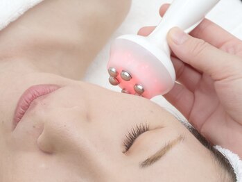 リュミエール(Lumiere)/フェイシャル施術 美容液導入