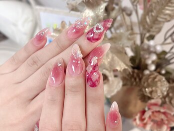 グロー ネイル(Glow Nail)/