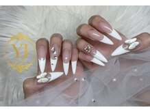 ワイジェイ(YJ)/フレンチネイル