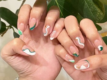 ネイルサロン フィフスアベニュー(Fifth Avenue)/うねうね