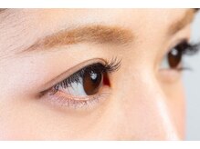 ミーナ バイ エム ウィッシュ(Mina by M.wish)/ナチュラルな目もとに