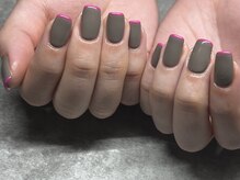 デイジースリー(DAISY.3)/ワンカラー＋先端ライン（1100）