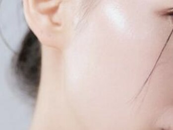 ペティアン レーヴ(PETILLANT reve)の写真/【12/20～年末感謝祭スタート】韓国で話題の肌管理!ララピールで透明感のある陶器肌へ♪肌の状態を見極め◎