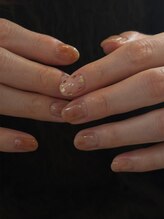 ベゼル(bezel.)/シンプルデザイン