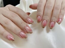 モグネイル(Mogunail)/桃ガラスフレンチネイル