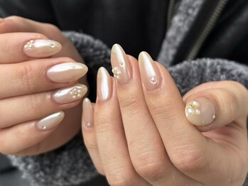 ネオリーブ ウリ(Neolive uri)/オーロラネイル