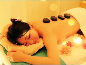 リラクェール(RELAQEEL)/〈ふんだんに使用します〉