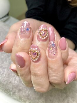 ラキネイル(LAKI Nail)/ラブリーネイル