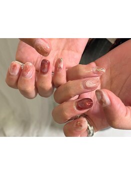 ショートネイルデザインが豊富