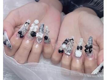 キアラネイルサロン/チップ長さだしパーツ付け放題