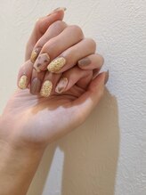 リアンジェ(Lianje)/秋の牛柄ネイル