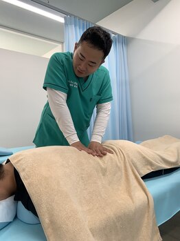 ぺんぎん堂整骨院/施術風景