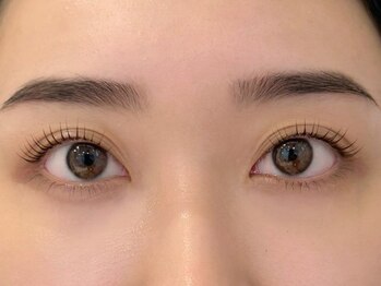 ユアトルン 恵比寿(YOURTORUN)の写真/【ゆったりくつろげる完全プライベート空間】経験豊富なスタッフが理想の目元を叶えます★初めての方にも◎