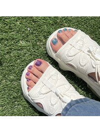 キラキラフラッシュネイル