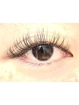 ボリュームのある目元にしたい