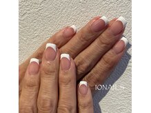 テンネイル(10 NAILS)の雰囲気（ジェルマニキュアフレンチ）