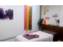 サロンドゥエルケイジェイ(Salon de LKJ)