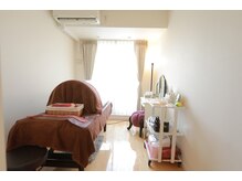 ボンヌシャンスビューティの雰囲気(遠赤外線ドームで内側から温めて体内の不要なモノ排泄します)