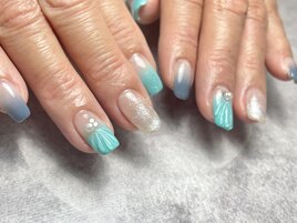 mermaid nail