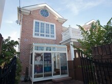 スイクウ ネオ(neo)/◇サロン外観◇煉瓦の輸入住宅