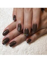 ジェイノヴァール(Jnovart)/