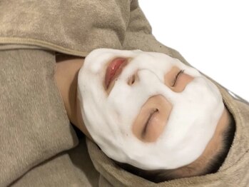 スタイルエヌ バイナース(Style N. by nurse)の写真/《ヴェルヴェットスキン》毛穴レス・肌質改善・ニキビケアに◎毛穴どこ？って聞かれるお肌叶えましょう♪