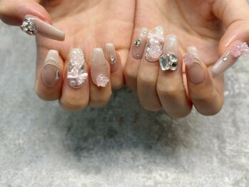 ルーラネイル(Lura nail)/スカルプストーンつけ放題