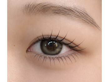 ラテ(Latte)の写真/2回目以降&パリジェンヌも同価格で通える♪似合わせまつげパーマ¥5500!ナチュラル~束感までデザイン豊富☆