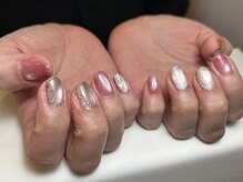 チル(chill)/バイカラー/豊橋ネイルサロン