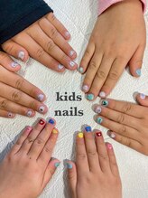 アイティ(aiti)/姉妹でキッズマニキュア♪