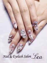 ネイルアンドアイラッシュサロン レア 千葉店(Lea)/