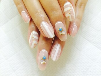 プラハネイル(+HER 美甲)/オシャレデザイン