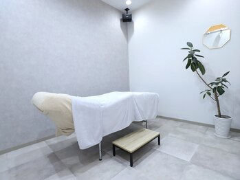 アイサロンフェア 関内(eyesalon Fair)の写真/首都圏で11店舗展開の大人気サロン!全室完全個室＆こだわりのベッド♪ドレッサー完備でメイク直し◎