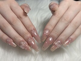 ちゅるちゅるチークネイル