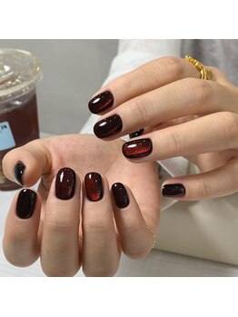 ピンキーネイル(Pinky Nail)/マグネットネイル