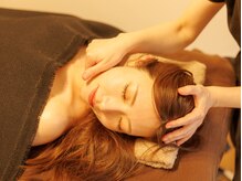 アロムティユル(AromeTilleul)/ヘッドスパ／小顔矯正