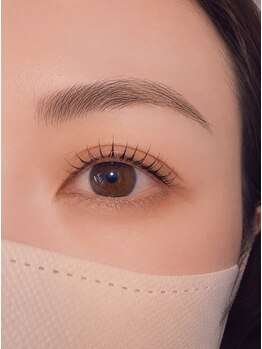 モイ(Moi)の写真/ナチュラル上品eyeに！似合わせカールでまつ毛パーマを体験♪