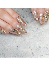 ミューフ(Miuf)/ギラギラロングスカルプ