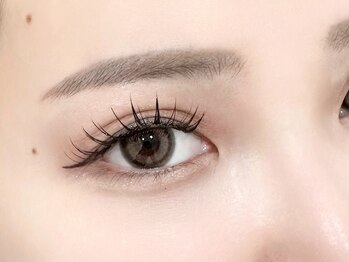 アマンズアイ(amans eye)の写真/マツエクの種類が豊富！Lカールご用意あります◎貴方だけの似合わせデザイン☆落ち着いた雰囲気の店内☆
