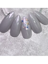 もやもやアクセサリーネイル