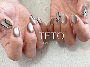 テト ネイルアンドアート 岐阜茜部(TETO)/マグネット+幾何学柄