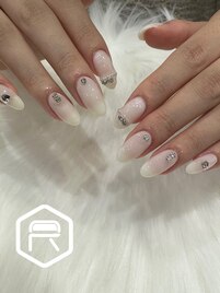 ホワイトネイル