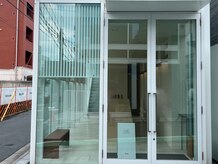 モアエッジ 表参道店(more edge)/4.スケルトンの建物