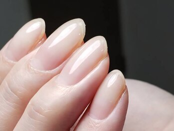 サロン アムール(amour)の写真/ネイルを楽しみながら爪の根本改善・自爪育成ができる♪自爪を傷めず、憧れの縦長できれいな美爪へ☆モチ◎