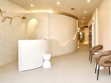 スナイ(SNAY)/店内待合室