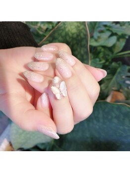 トータルサロン 白べぇーっ プラス/☆蝶々ネイル☆