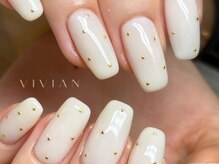 ヴィヴィアン ネイル(Vivian nail)/ドット