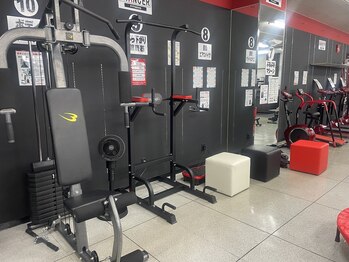 アヴァンシー(AVANCER)/店内